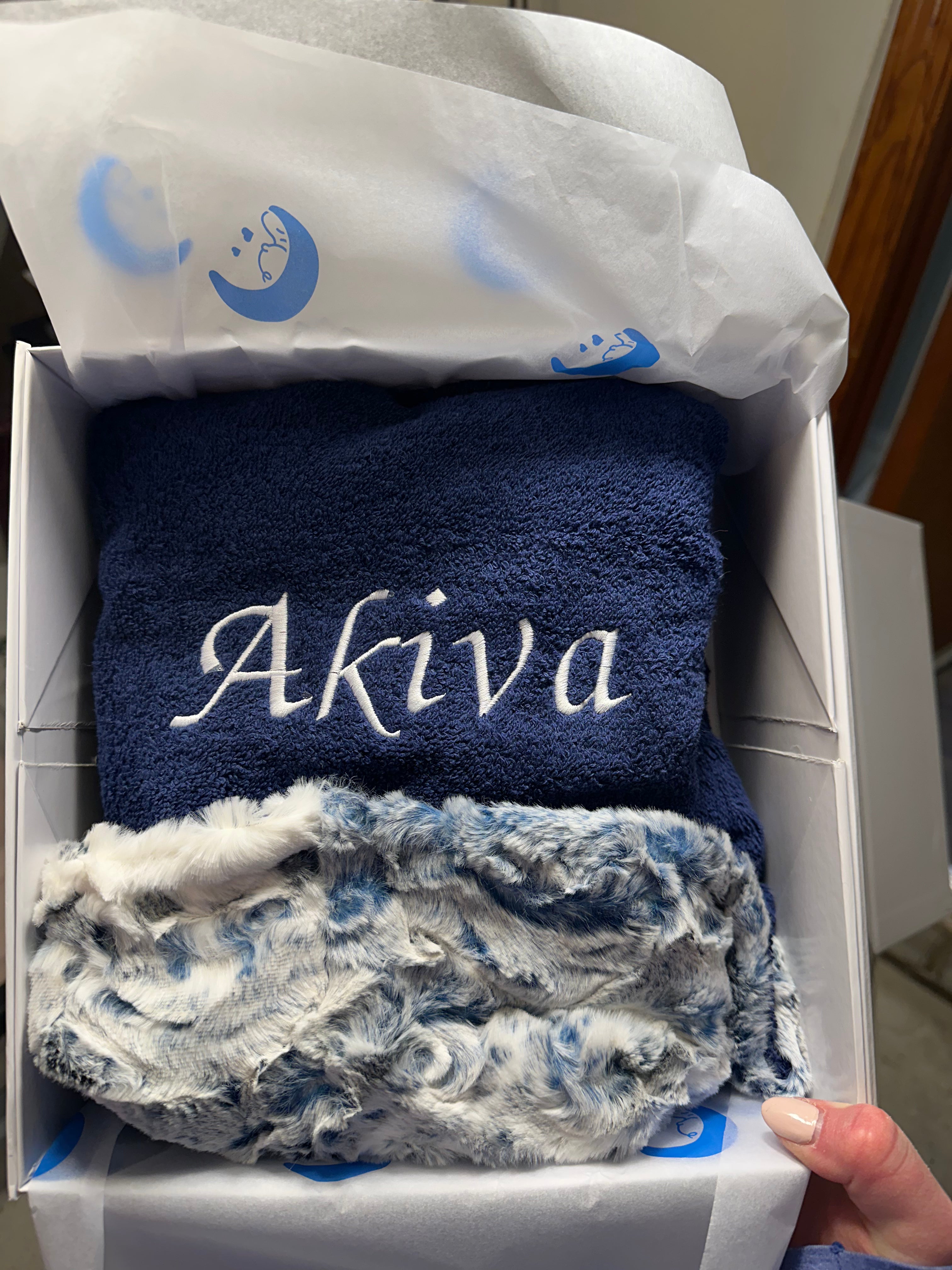 Winx + Blinx Owl Navy/Navy Fuzzy Hooded Baby Towel