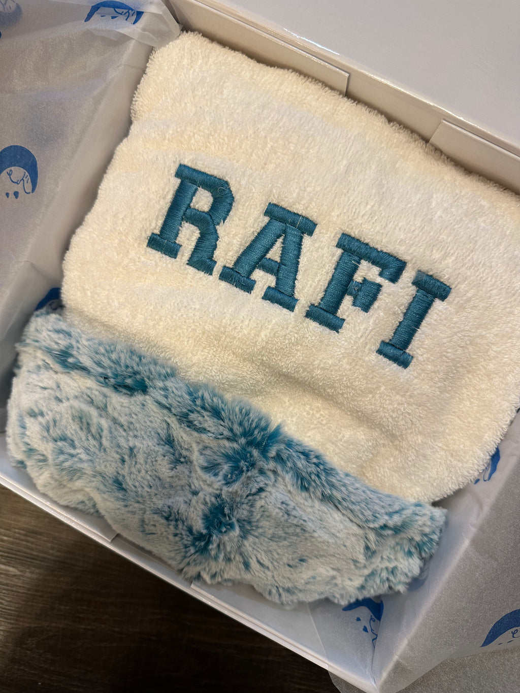 Winx + Blinx Ocean Fuzzy Hooded Towel