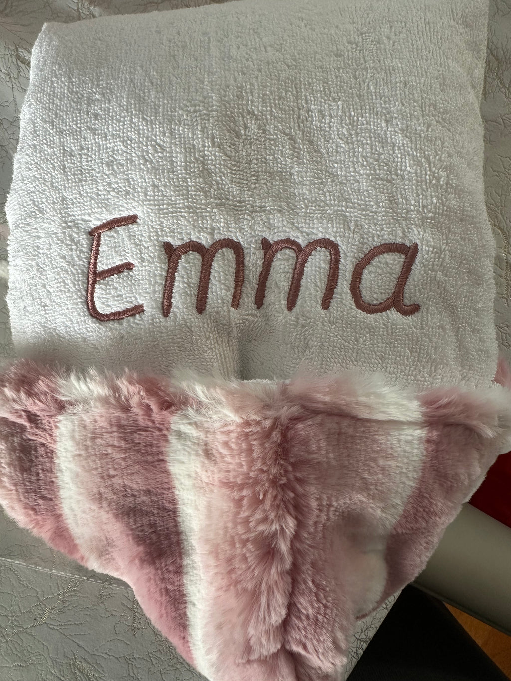 Winx + Blinx Plush Waves Woodrose Fuzzy Hooded Towel