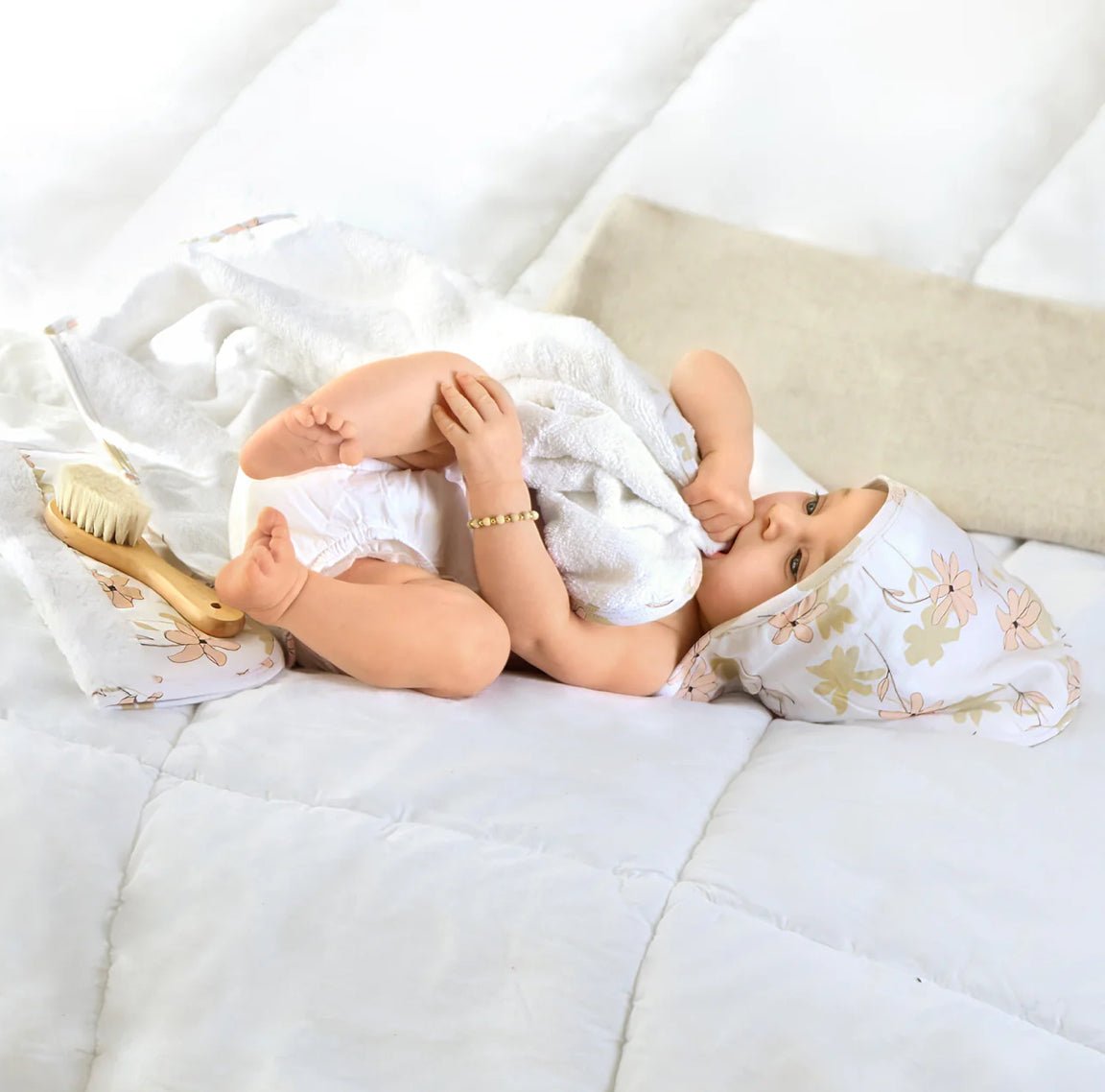 Adora Baby Luxury Towel Set - Blissful Bundlz