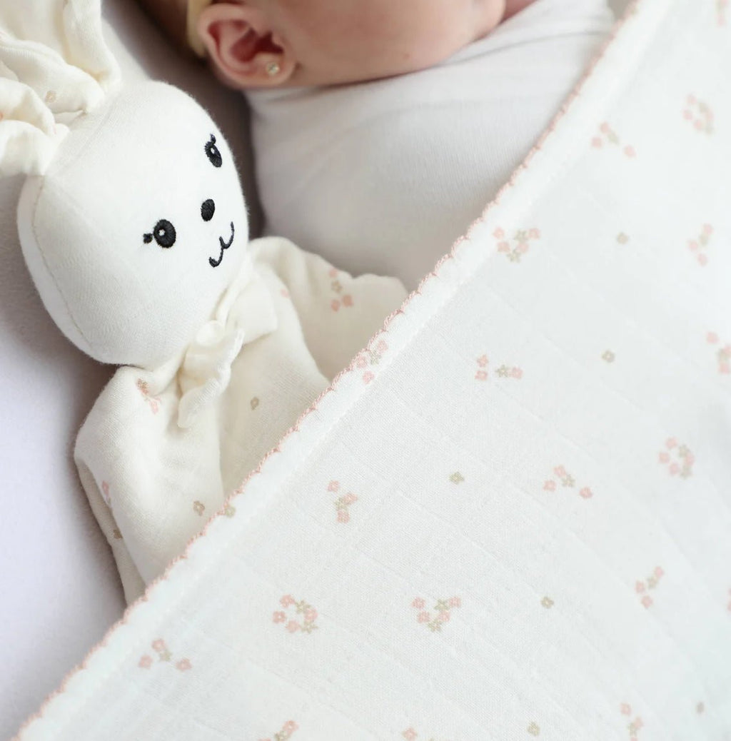 Adora Swaddle + Cloth Gift Set - Blissful Bundlz
