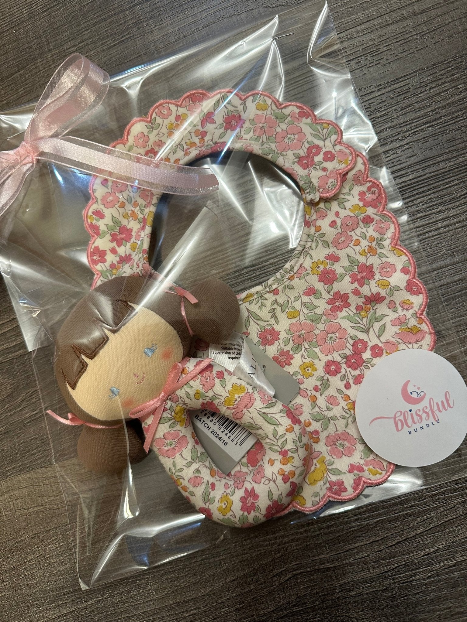 Alimrose Scallop Bib Rose Garden - Bib