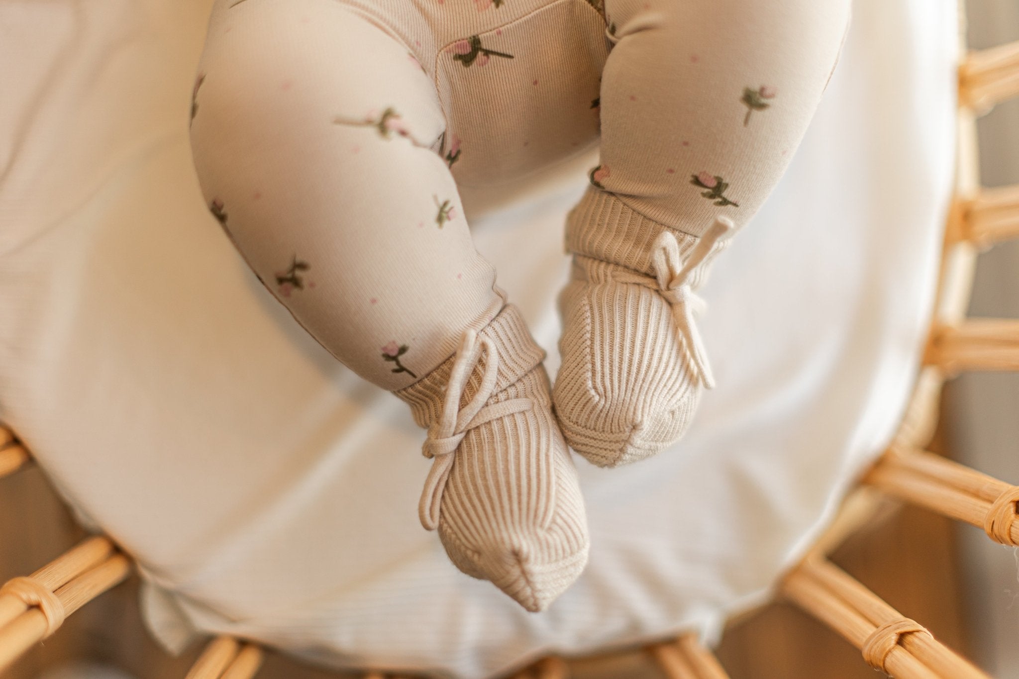 Bebe Bella - Baby Knitted Booties - Blissful Bundlz