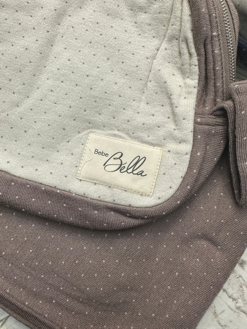 Bebe Bella - Baby Knitted Carriage Blanket With Pouch - Blissful Bundlz