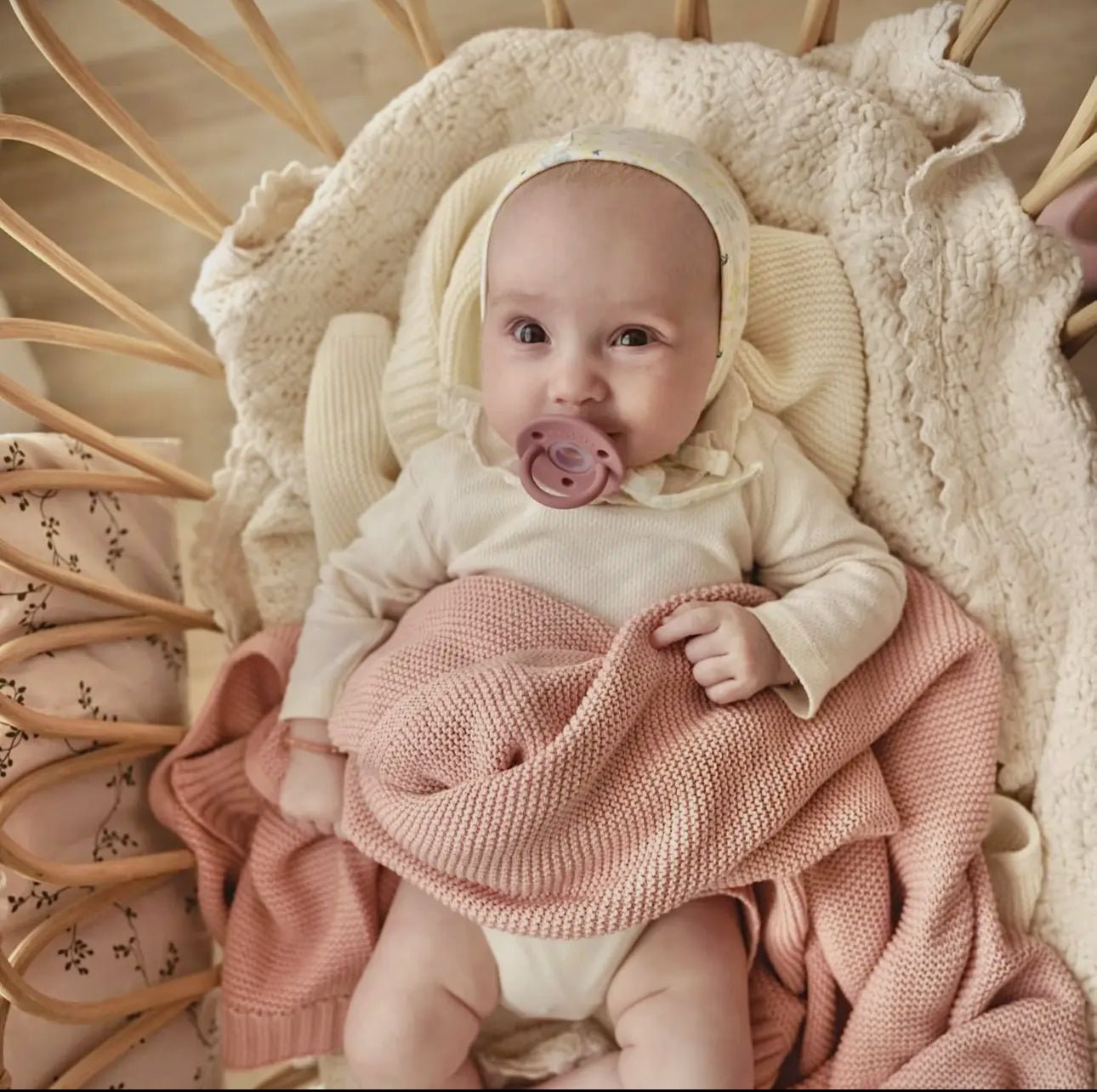 Bleu La La Pointelle Knit Baby Blanket - Blissful Bundlz