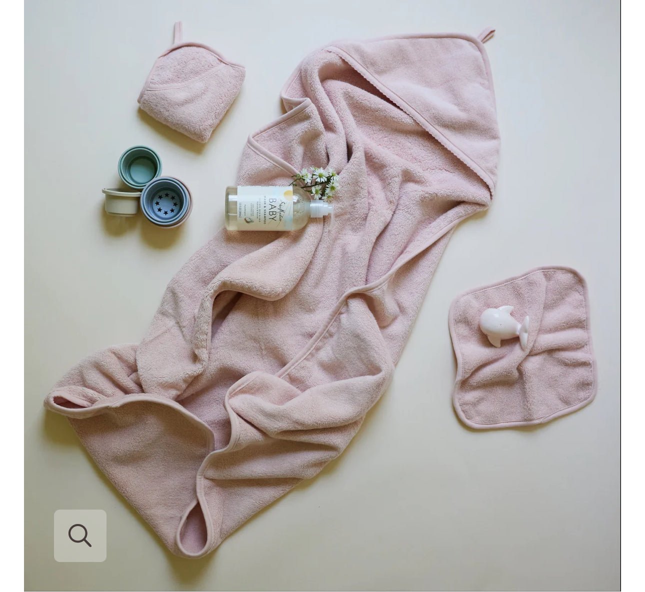 Elys & Co. Hooded Towel & Washcloth Set - Blissful Bundlz