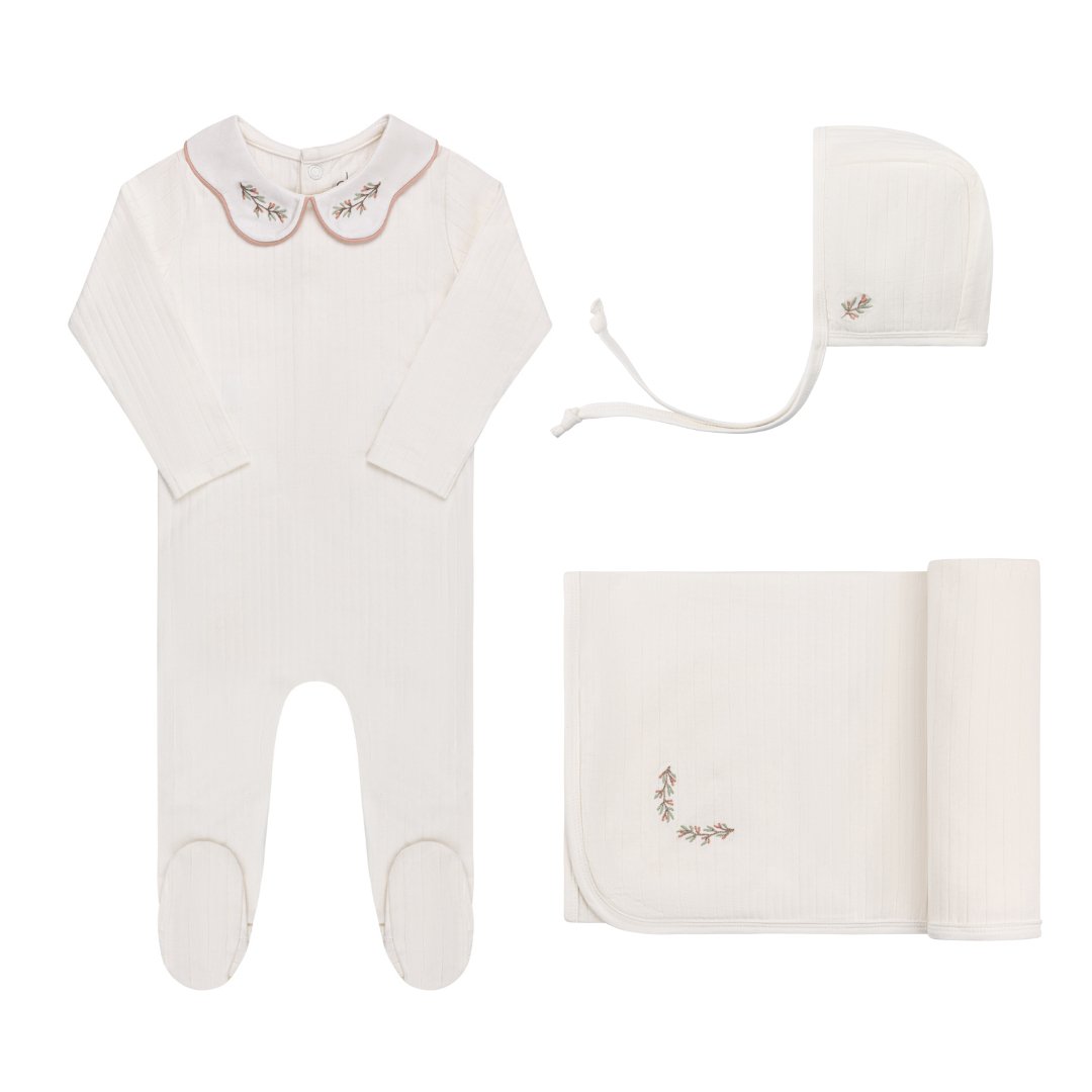 Elys & Co. Wide Ribbed Embroidered Collar Layette Set - Blissful Bundlz