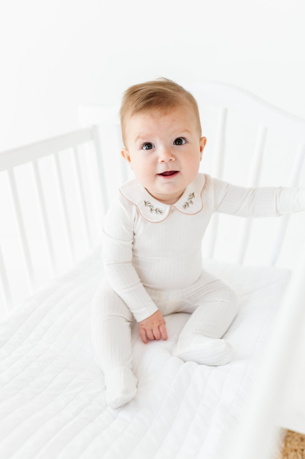 Elys & Co. Wide Ribbed Embroidered Collar Layette Set - Blissful Bundlz