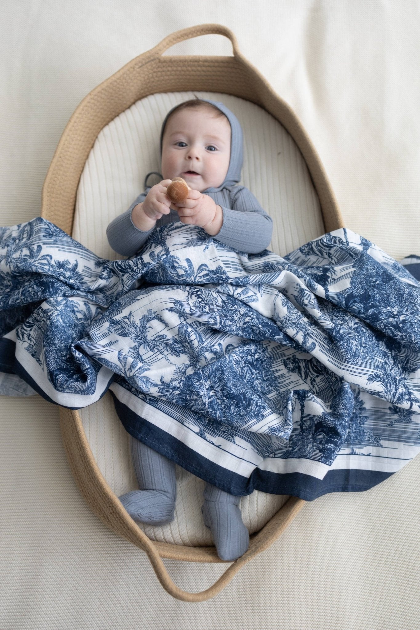 Little Threads Label - Blue Jungle Toile Muslin Blanket - Blissful Bundlz