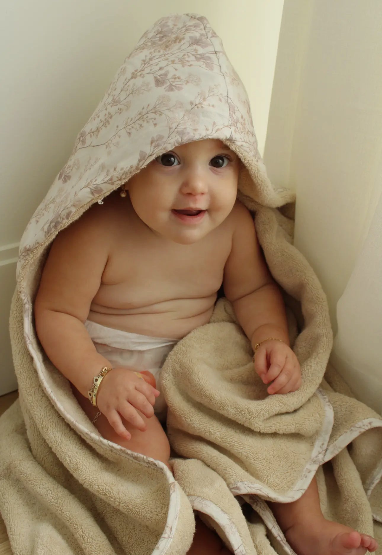 Little Threads Label Delicate Neutral Branches Baby Bath Towel - Blissful Bundlz