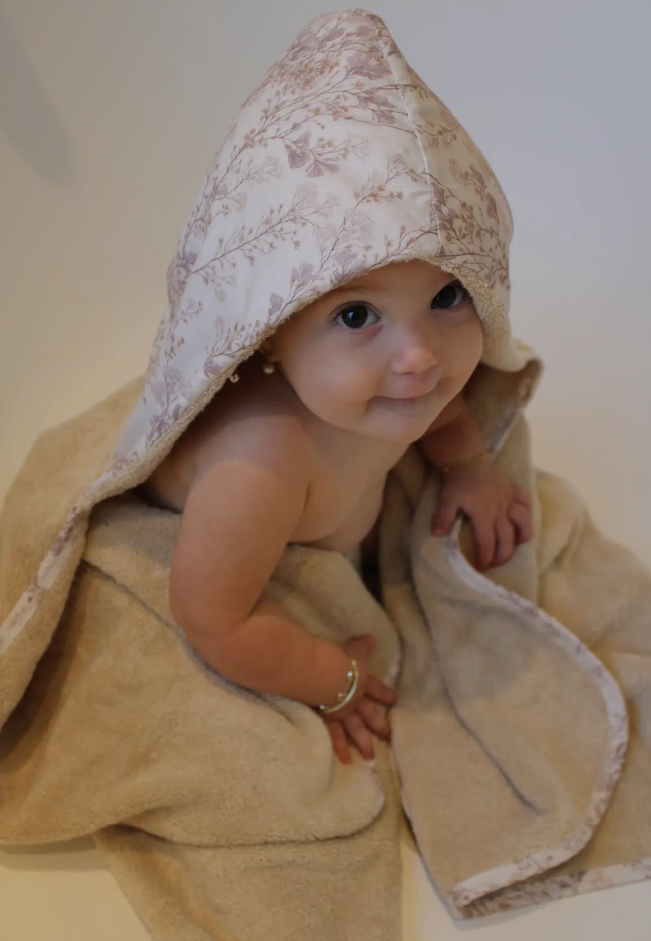 Little Threads Label Delicate Neutral Branches Baby Bath Towel - Blissful Bundlz