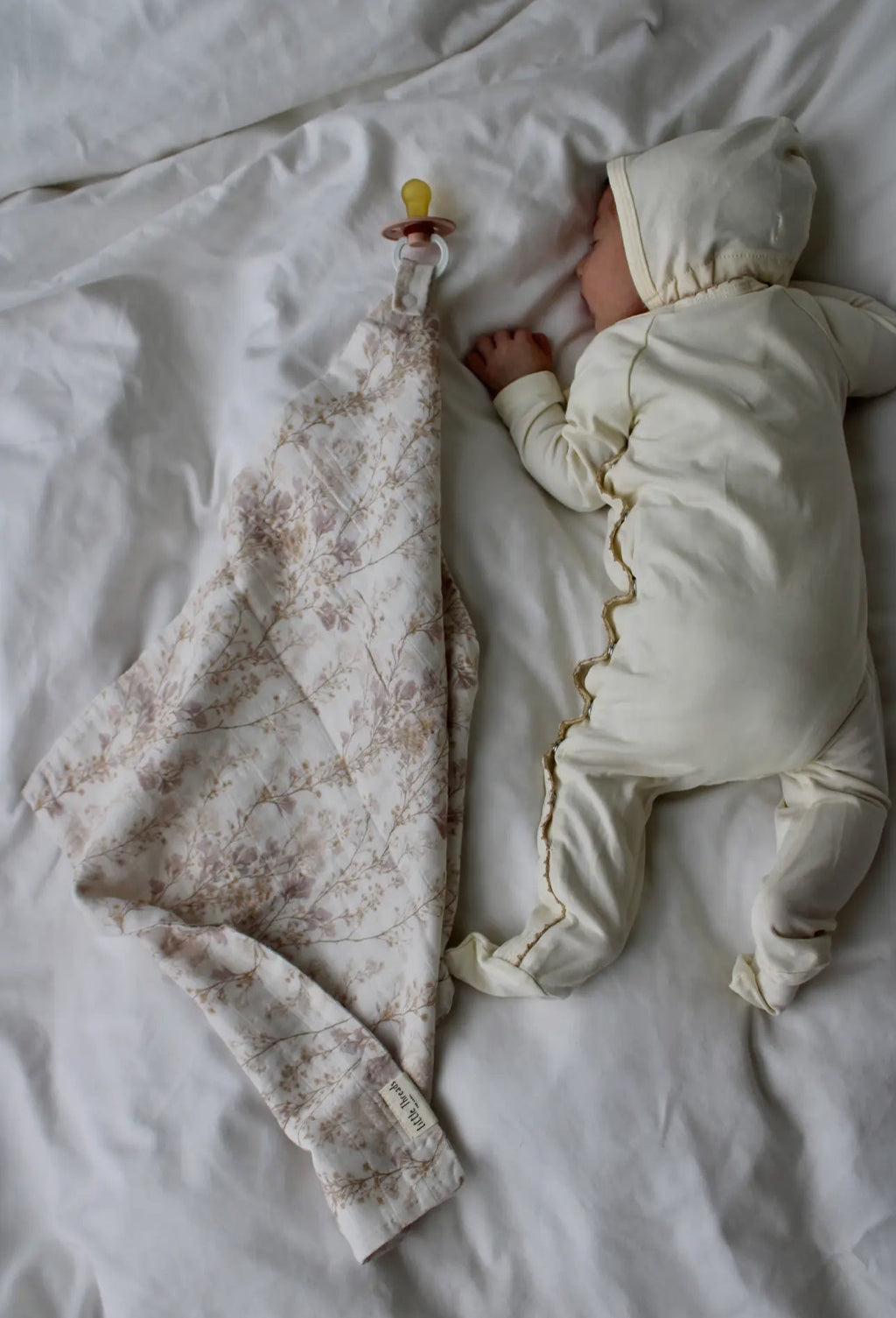 Little Threads Label - Delicate Neutral Branches Muslin Lovey - Blissful Bundlz