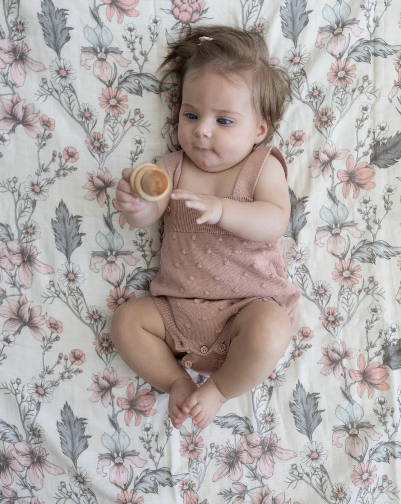 Little Threads Label Dreamy Floral Muslin Blanket - Blissful Bundlz