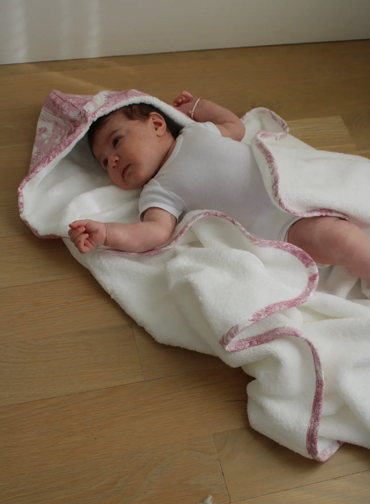 Little Threads Label Pink Toile Baby Bath Towel - Blissful Bundlz