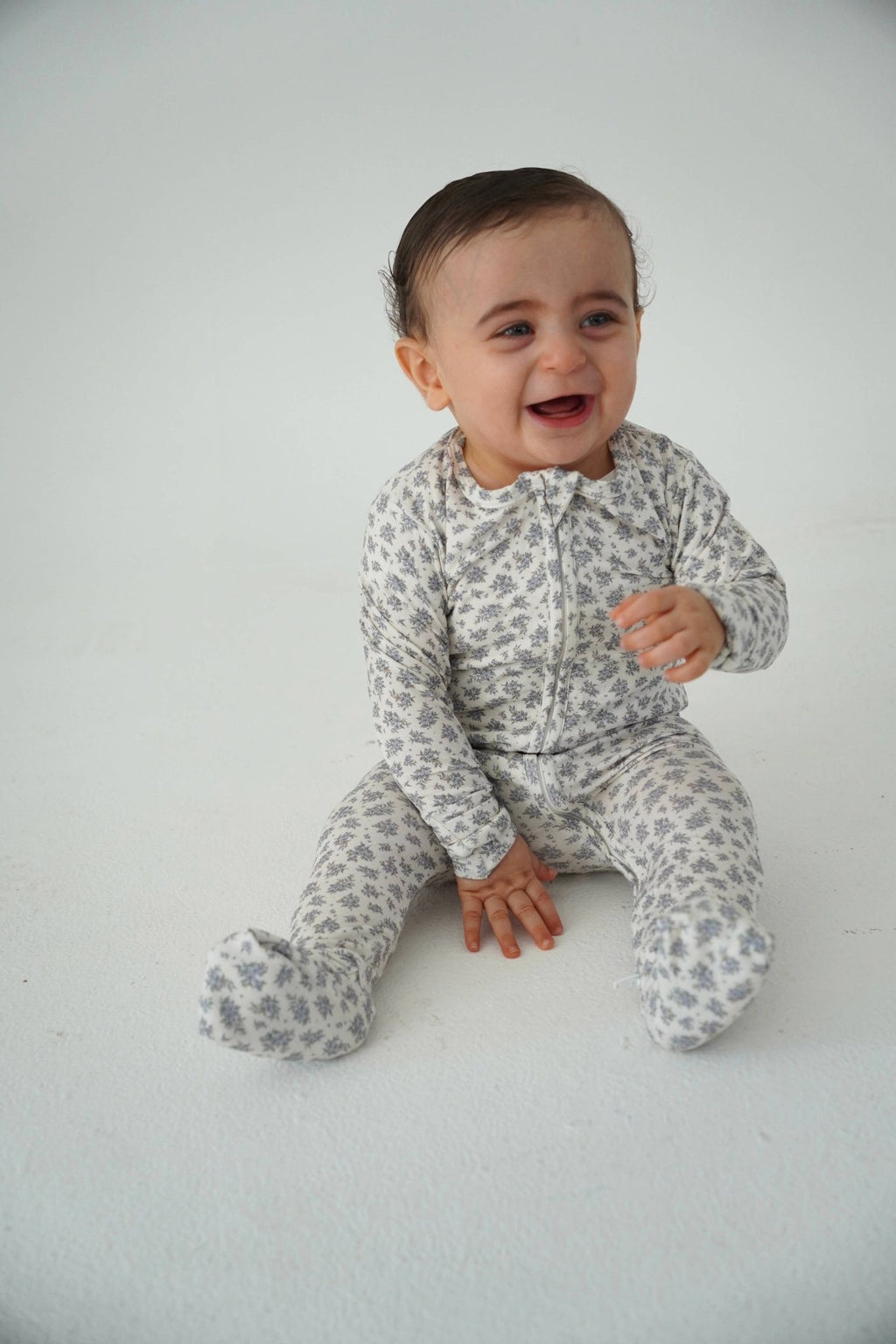 Little Threads Label - Vintage Blue Floral Bamboo Footie - Blissful Bundlz