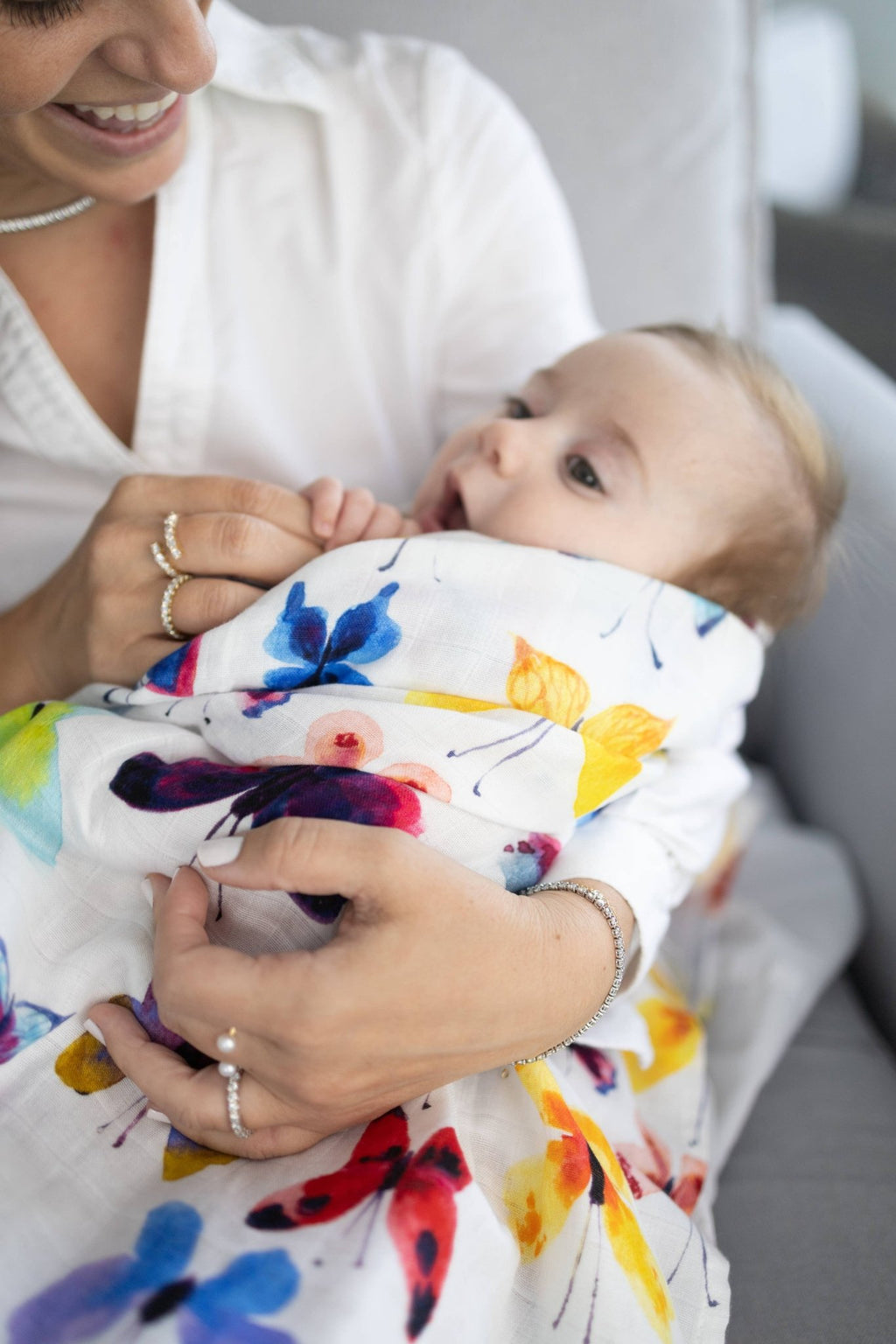 Little Threads - Vivid Butterfly Muslin Blanket - Blissful Bundlz