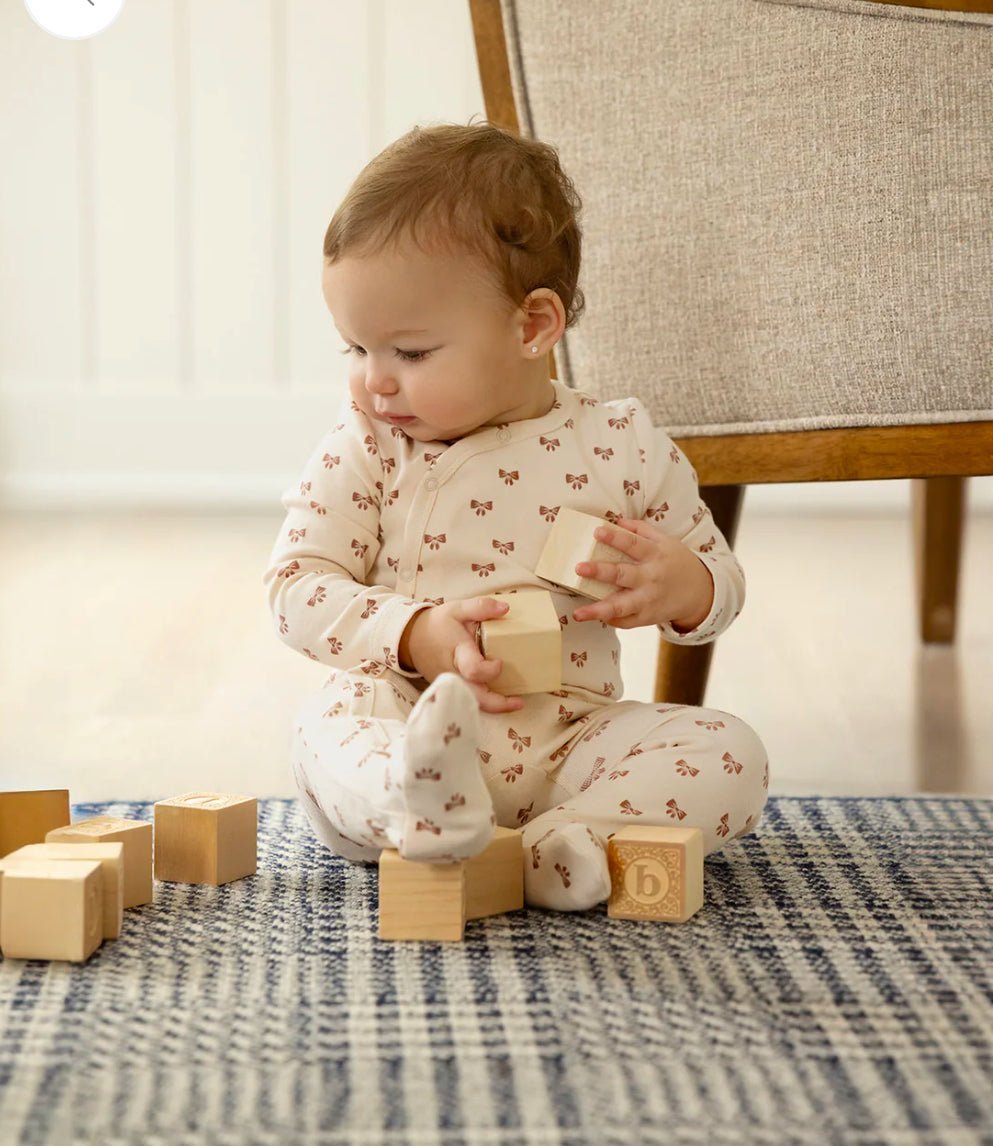 MiniMoí Girls Princess Bows Side Snap Cotton Blend Footie - Blissful Bundlz