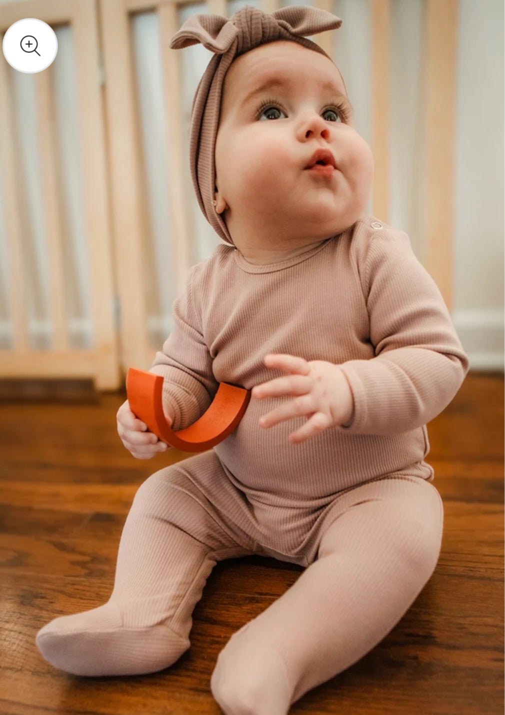 Niche Bebe Ribbed Footie - Blissful Bundlz