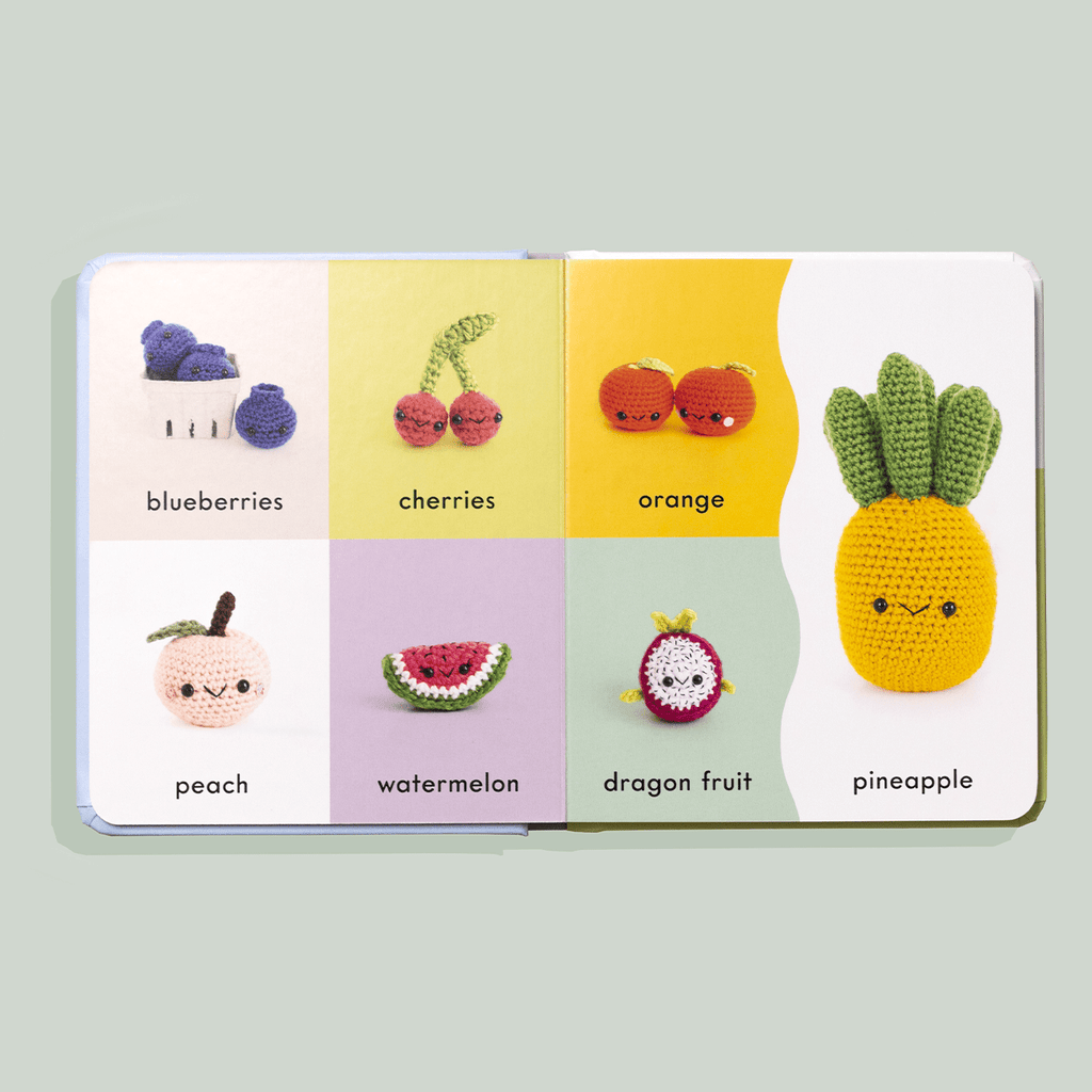 Paige Tate & Co. - First Words with Cute Crochet Friends (Baby Board Book) - Books
