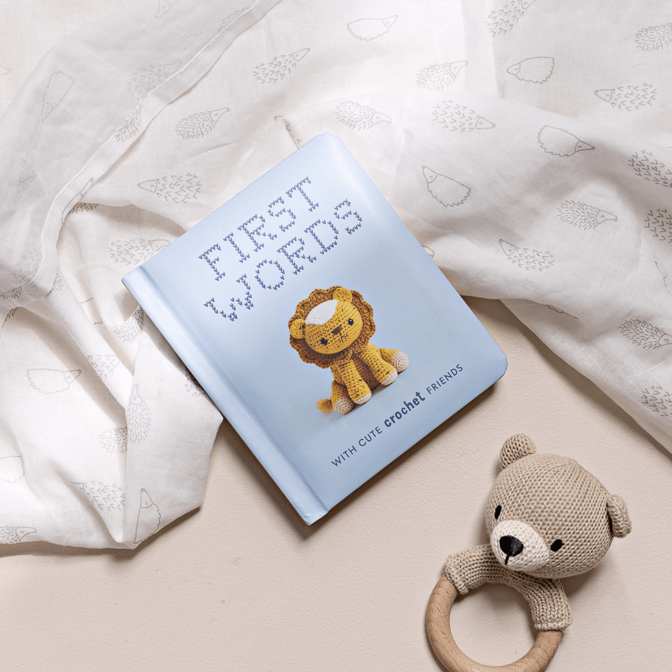 Paige Tate & Co. - First Words with Cute Crochet Friends (Baby Board Book) - Books
