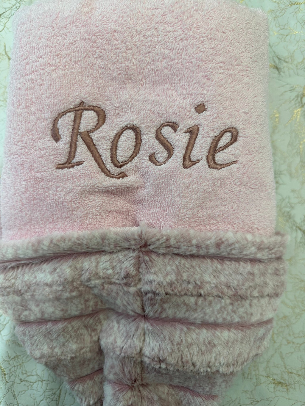 Winx + Blinx Chinchilla Pink Hooded Towel - Towel