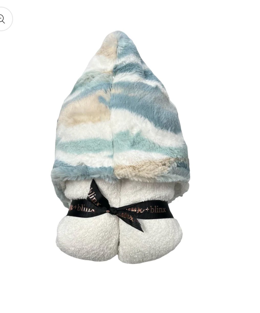 Winx + Blinx Himalayas Ocean Hooded Towel - Towel
