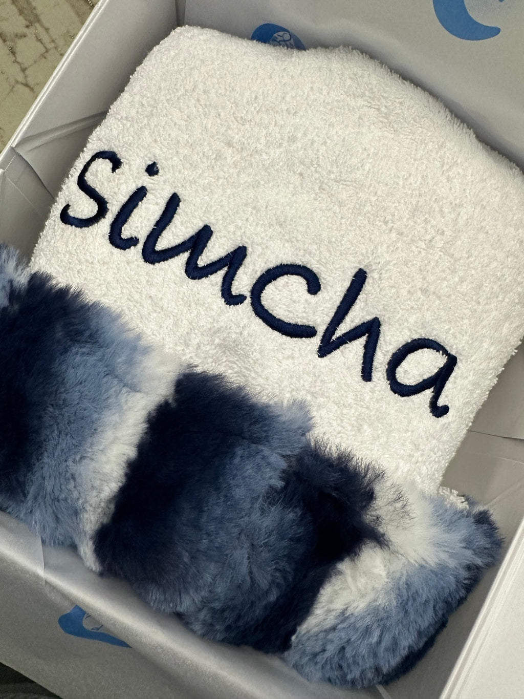 Winx + Blinx Plush Waves Navy Fuzzy Hooded Towel - Blissful Bundlz