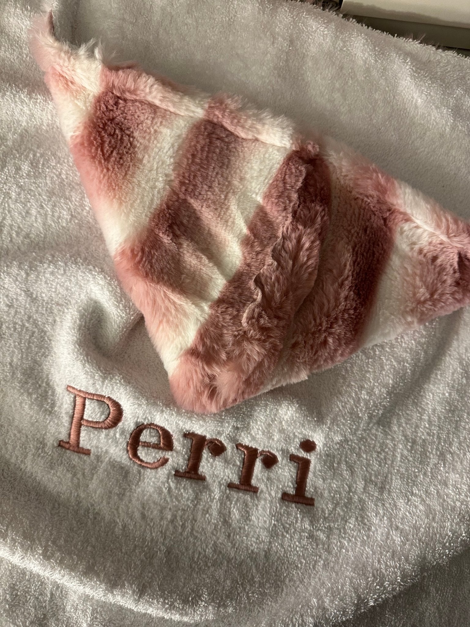 Personalized embroidered fuzzy hooded baby towel gift