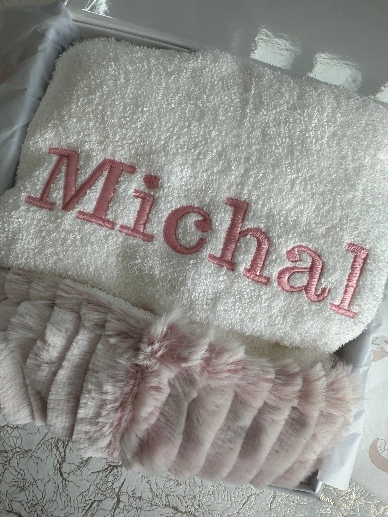 Winx + Blinx Ziggy Mauve Fuzzy Hooded Towel - Towel